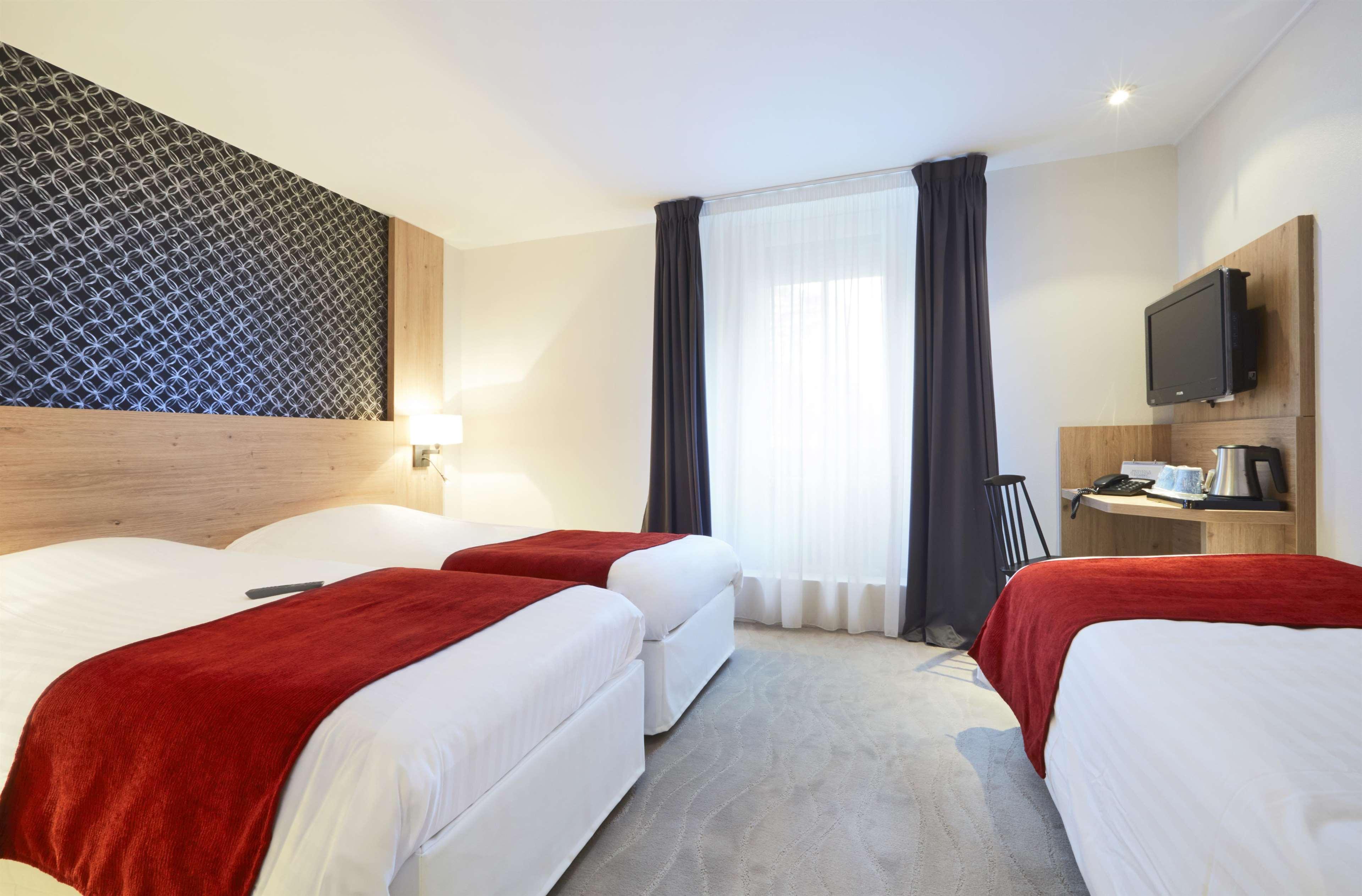 Kyriad Vannes Centre Ville Zewnętrze zdjęcie